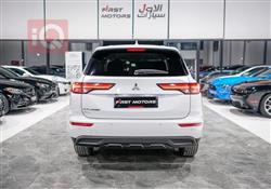 ميتسوبيشي اوتلاندر